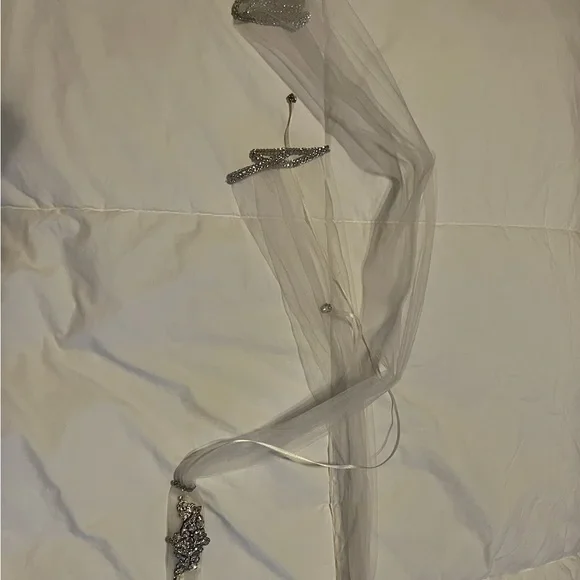 MARCHESA Jeweled Lace Wedding Headpiece